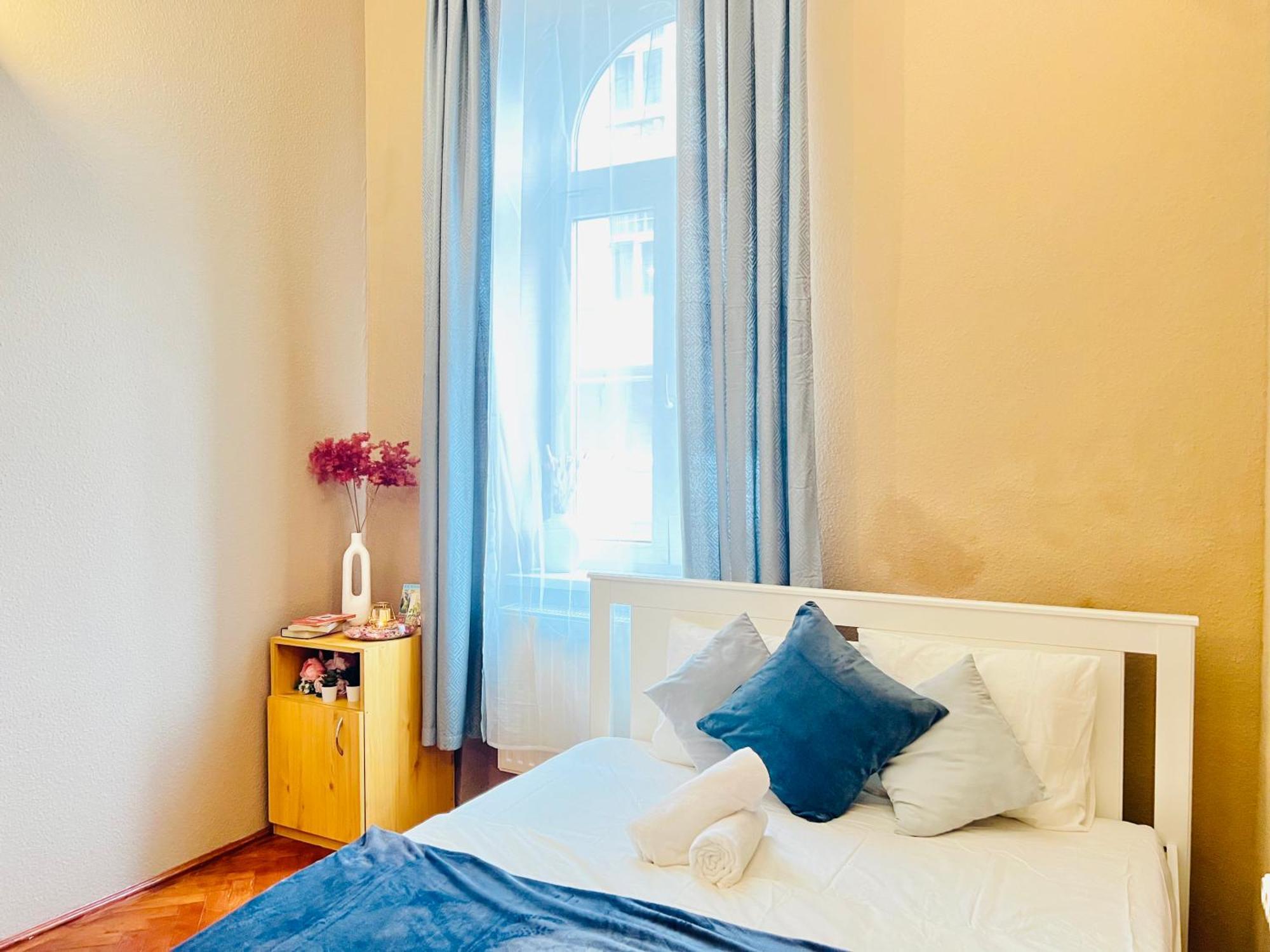 Апартаменты Kerepesi 3 - Opposite Keleti Station Будапешт Экстерьер фото